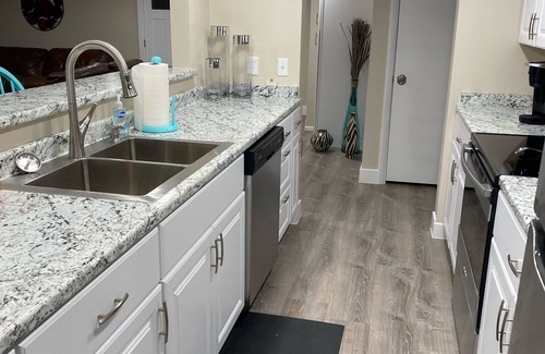 Cedar City House | Newly Finished 3bed 2 bath (Basement Apartment)