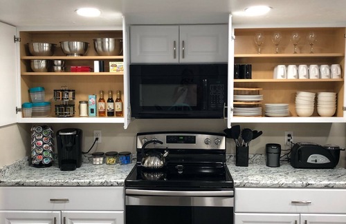 Cedar City House | Newly Finished 3bed 2 bath (Basement Apartment)