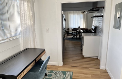 National City House | NEWLY Furnished Craftsman home-Pet-friendly, close to Base, Freeway, & Downtown.