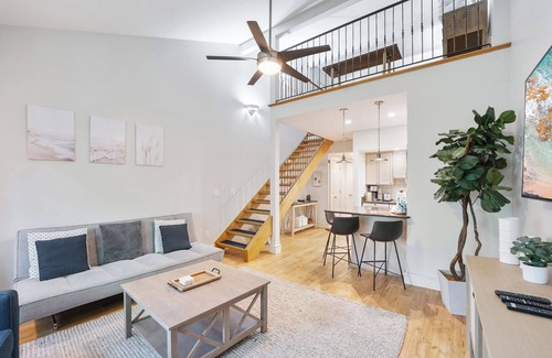 South Beach Condo | Newly Listed Sea Pines | Walk to Beach/Marina, Complex Pool, Bikes