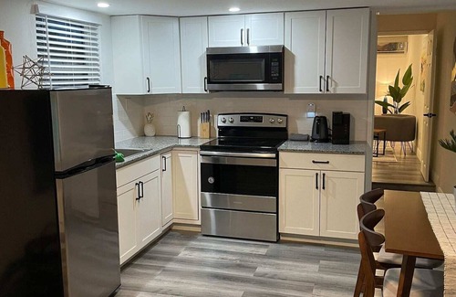 Sunset Apartment | Newly refurbished apartment with private garden