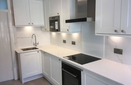 Hathersage Apartment | Newly refurbished, modern apartment in Hathersage, with parking
