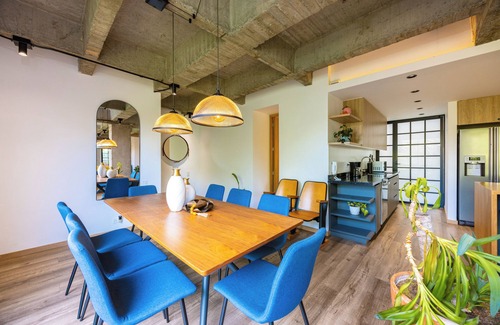 La Florida Condo | Newly refurbished, modern & spacious apt in Provenza