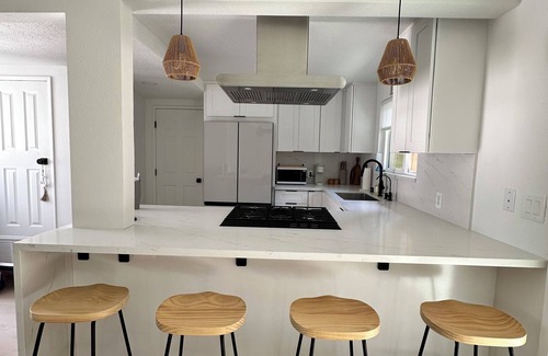 Capistrano Beach House | Newly Remodeled 2 Bedroom Near the Beach