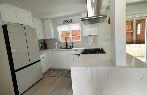 Capistrano Beach House | Newly Remodeled 2 Bedroom Near the Beach