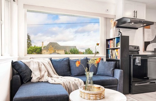 North Beacon Hill House | Newly Remodeled 2BR Home Near DT & Sports Arenas