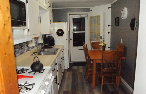 Bay City House | Newly remodeled 3 bedroom home close to Saginaw Bay and River!