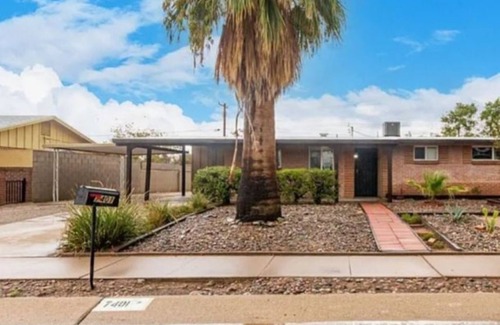 Tucson House | Newly Remodeled East Tucson home