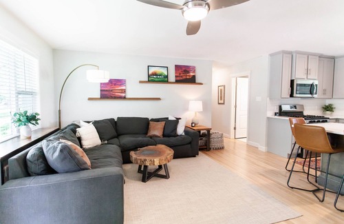 Little Rock House | Newly Remodeled Home on the Arkansas River - 3 miles from Airport