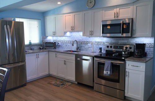 Hillsboro Beach Condo | NEWLY REMODELED BEACHFRONT APT - 3 MO SEASONAL RENTAL