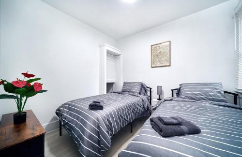 Walkerville Apartment | Newly renovated 3 bedroom unit