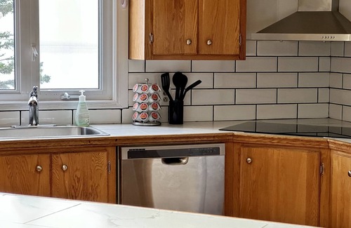 Pabos House | Newly Renovated Beach Home Steps Away from the Sea with 3 Bedrooms, queen beds.