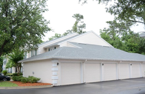 Southside Condo | Newly Renovated Condo