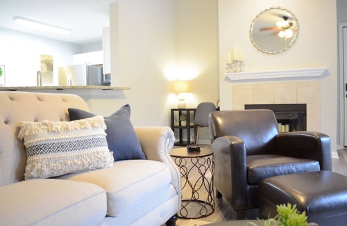 Southside Condo | Newly Renovated Condo