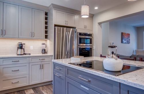 Newfield House | Newly renovated Dog-friendly Lakefront Getaway with Fenced in back yard