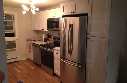 Ogunquit Condo | Newly Renovated Ogunquit Getaway Minutes from the Beach and Downtown