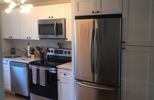 Ogunquit Condo | Newly Renovated Ogunquit Getaway Minutes from the Beach and Downtown