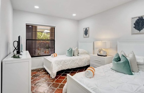 Boca Del Mar House | Newly Renovated Private Oasis with pool
