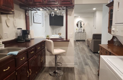 Brighton Apartment | Newly renovated private basement appartment. 2 bedrooms, 2 bathroom w/jetted tub