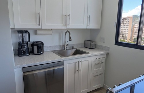 Waikiki Apartment | Newly renovated, secure, 2-bedroom apartment in beautiful Waikiki with AC