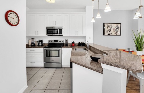 Kissimmee Villa | Newly Renovated Stylish Villa, With Star Wars, Mickey and Safari Themed Rooms #3tv4706