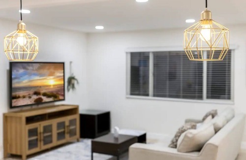 Rowland Heights House | Newly Renovated Next to Park 20min to Disney