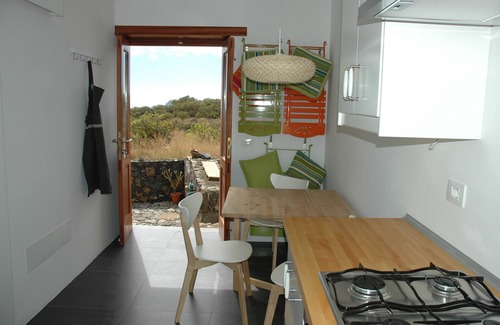 Isora House | Newly restored in 2012, rural environment, fully connected, very well connected