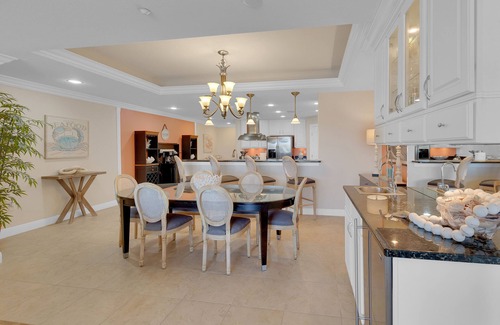 Clearwater Beach Condo | NEWLY UPDATED Luxury Condo on Clearwater Beach
