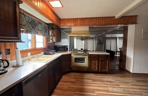 La Porte House | Newly updated Pine Lake cottage. Huge waterfront yard.