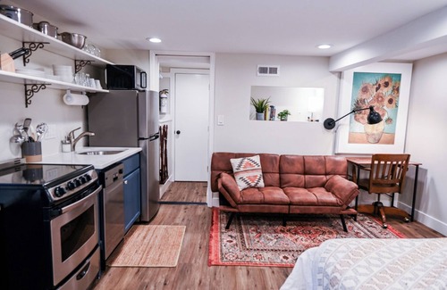 Washington Park West Apartment | Newly Updated! Private Basement Studio in Denver