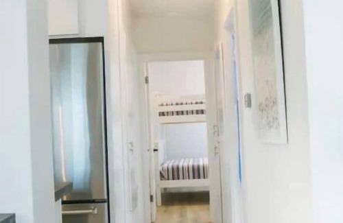 Balboa Peninsula House | Newly updated! Vintage Vibe, Spacious 2Br 1Ba w beach gear parking