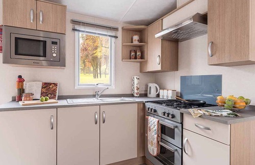 Truro Hotel | Newperran Holiday Park
