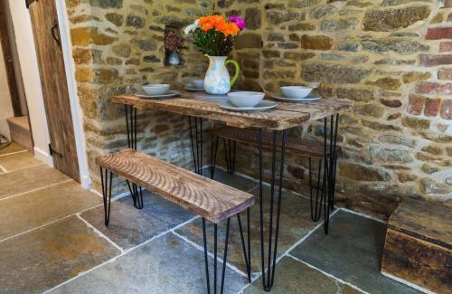 Badby House | Newport cottage