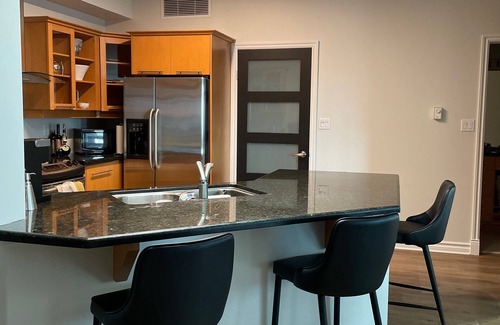North End Condo | NEXT TO MEMORIAL CUP ! Downtown Lakefront Luxury. Amazing Views! Pools, hot tubs