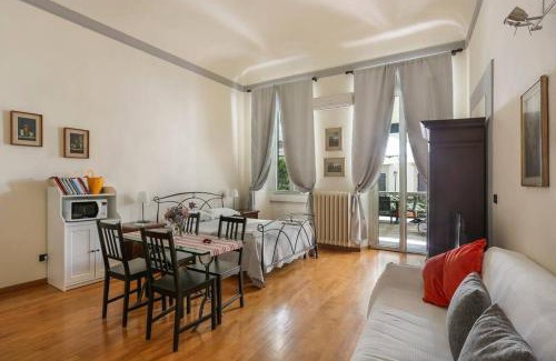 Duomo Apartment | Next to the Duomo of Florence, Lorenzo, with Private Terrace
