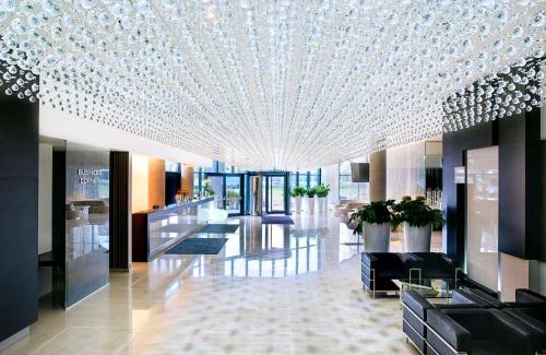 Ruzinov Hotel | NH Bratislava Gate One