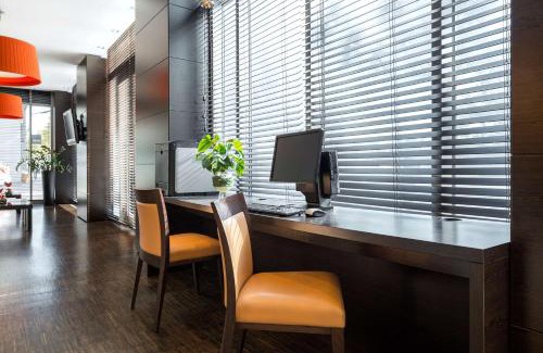 Kaisermuhlen Hotel | NH Danube City