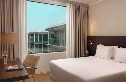 Savona Hotel | NH Savona Darsena