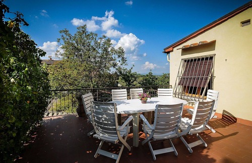 Mercatale Val di Pesa Apartment | Nice apartment for 6 people with WIFI and terrace, close to Greve In Chianti
