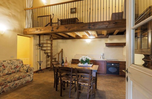 San Benedetto di Lugana Apartment | Nice apartment for 7 people with A/C, pool, WIFI, TV and patio