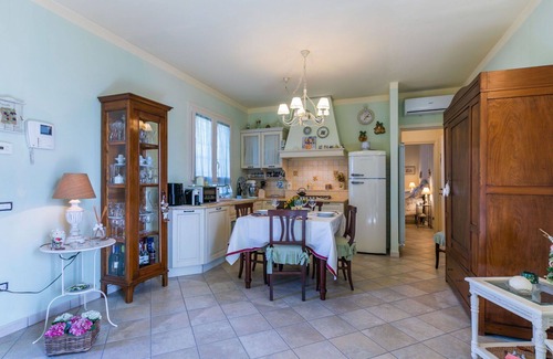Rosignano Solvay Apartment | Nice apartment for 4 guests with A/C, WIFI, TV and patio