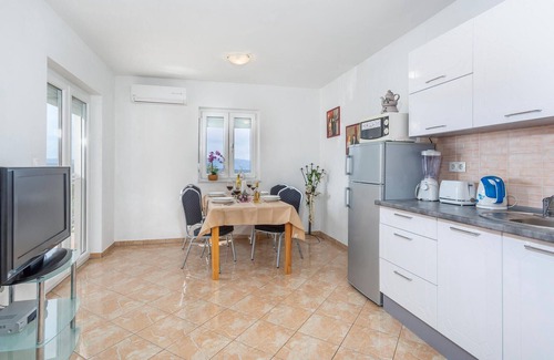 Sveti Vid-Miholjice Apartment | Nice apartment in Sveti Vid-Miholjice