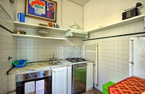 Greve in Chianti Apartment | Nice apartment for 4 people with WIFI, pool, TV and pets allowed, close to Greve In Chianti