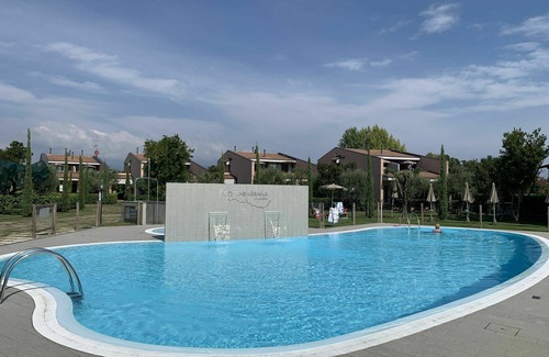 Moniga del Garda Apartment | Nice apartment for 2 people with pool, WIFI, A/C, TV, balcony and pets allowed