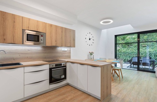 Janov nad Nisou Apartment | Nice apartment for 6 people with WIFI, TV and terrace