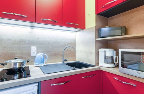 La Toussuire Apartment | Nice apartment for 4 people with WIFI, TV and balcony