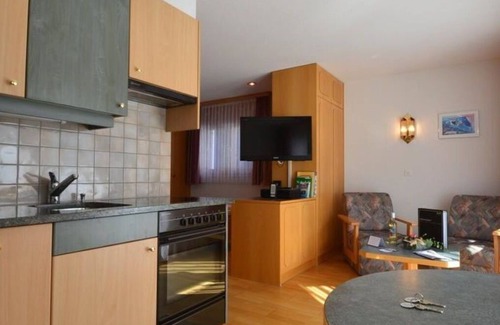 Saas-Fee Apartment | Nice apartment for 2 guests with WIFI, TV and balcony