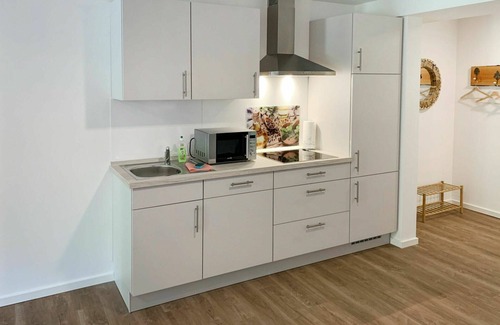 Holtriem Apartment | Nice apartment for 3 people with WIFI, TV, terrace and parking