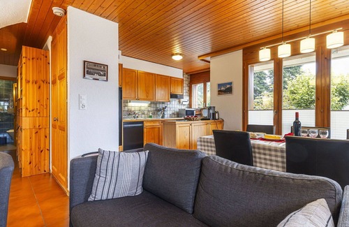 Champery Apartment | Nice apartment for 4 people with WIFI, TV, balcony and panoramic view