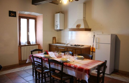 Santarello Apartment | Nice apartment for 4 guests with WIFI, pool, TV and pets allowed
